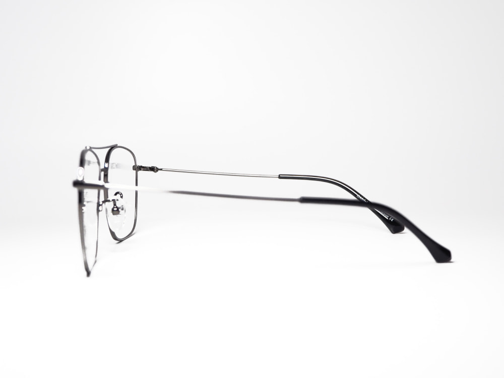 GALLANT AVIATOR 27 GALLANT AVIATOR 27